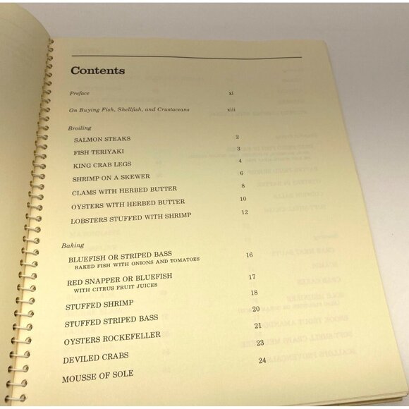 John Clancy Fish Cookery Vintage Cookbook 70s Recipes Broiling Poaching Sauces - Picture 2 of 13